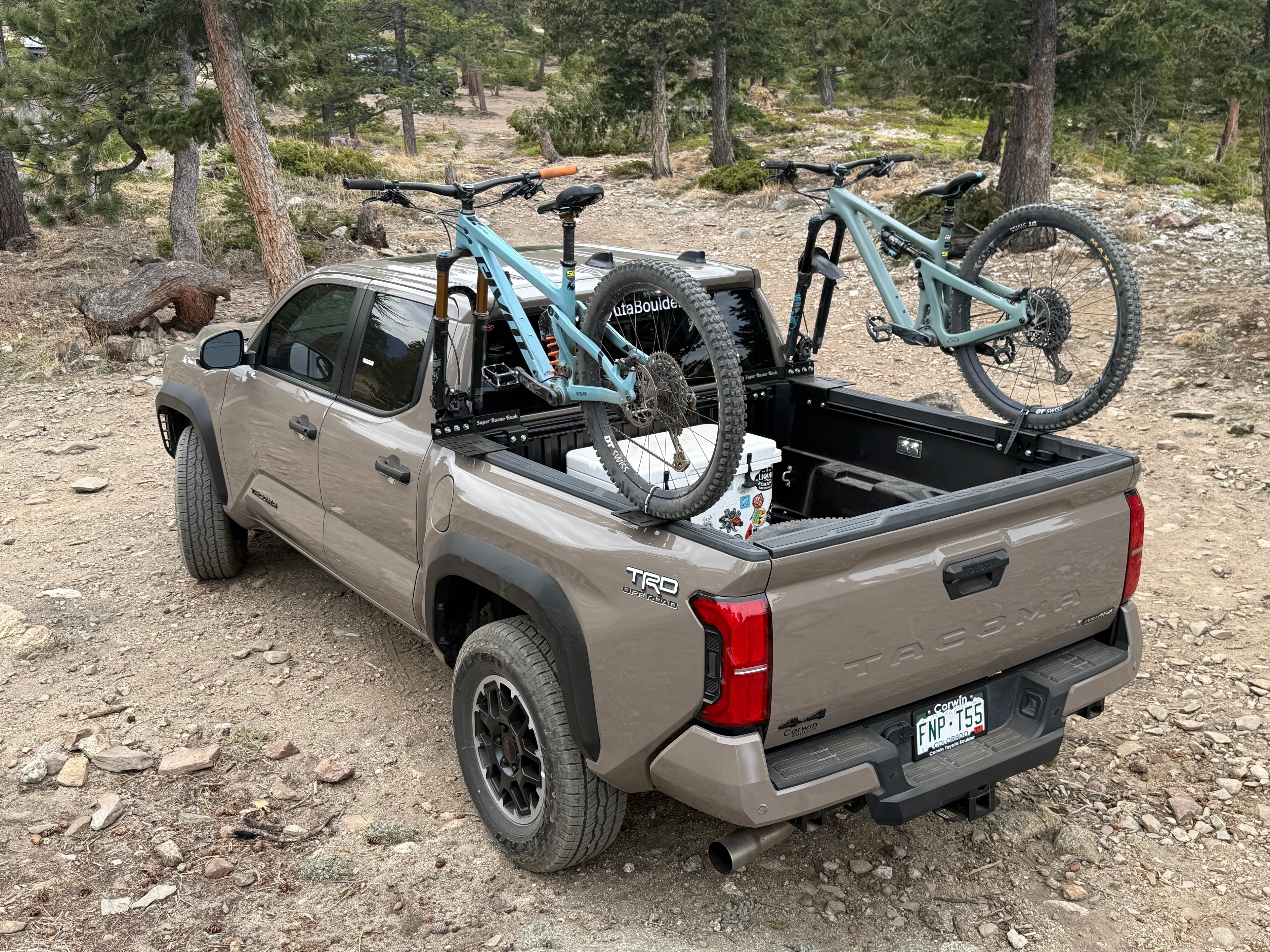 Toyota Tacoma & Tundra